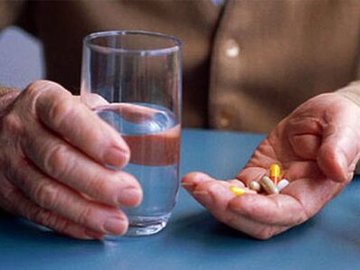 Taking a medication to prevent prostatitis